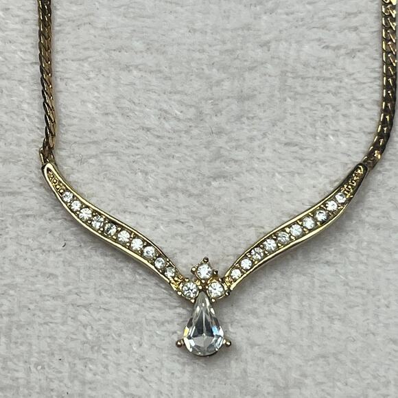 Christian Dior Authentic Vintage Gold Plated V-Shaped Rhinestone Necklace - Picture 1 of 10
